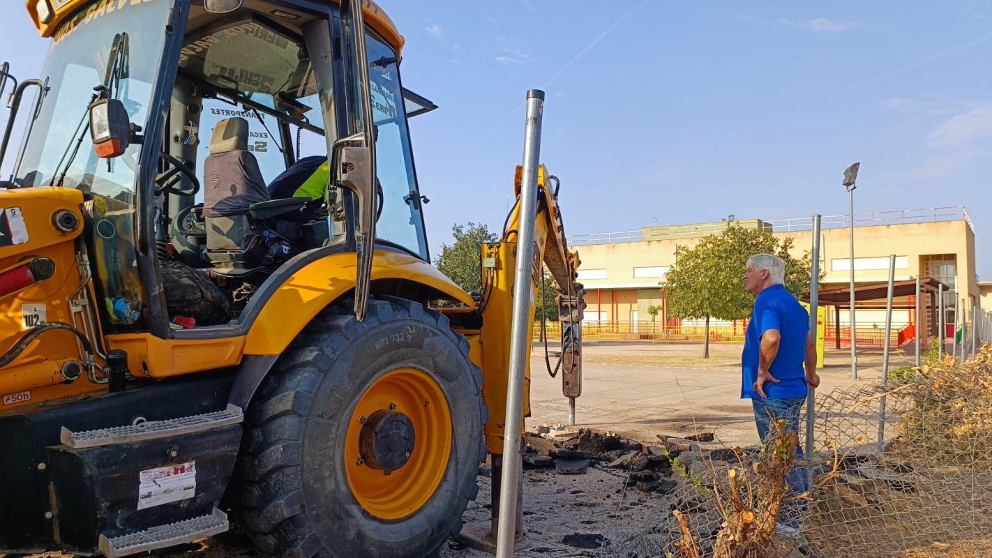 obras de reforma y rehabilitación de la Casa de Niños y del colegio